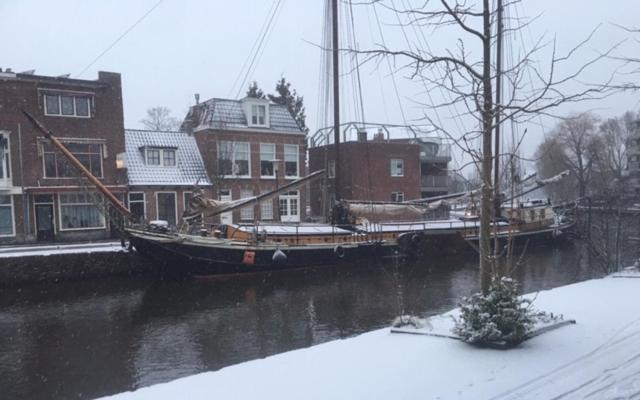 De Ferver Leeuwarden Eksteriør bilde